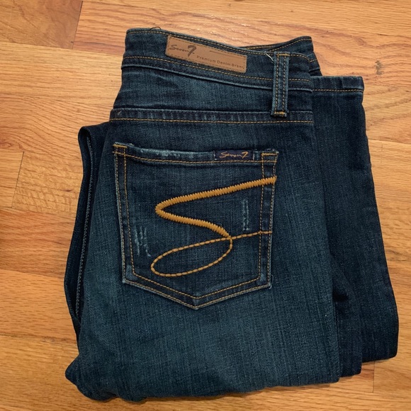 Designer Jean Lot - Picture 2 of 4